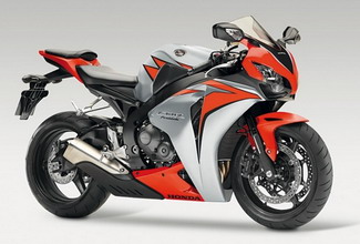 Супербайк Honda CBR1000RR 2010 года